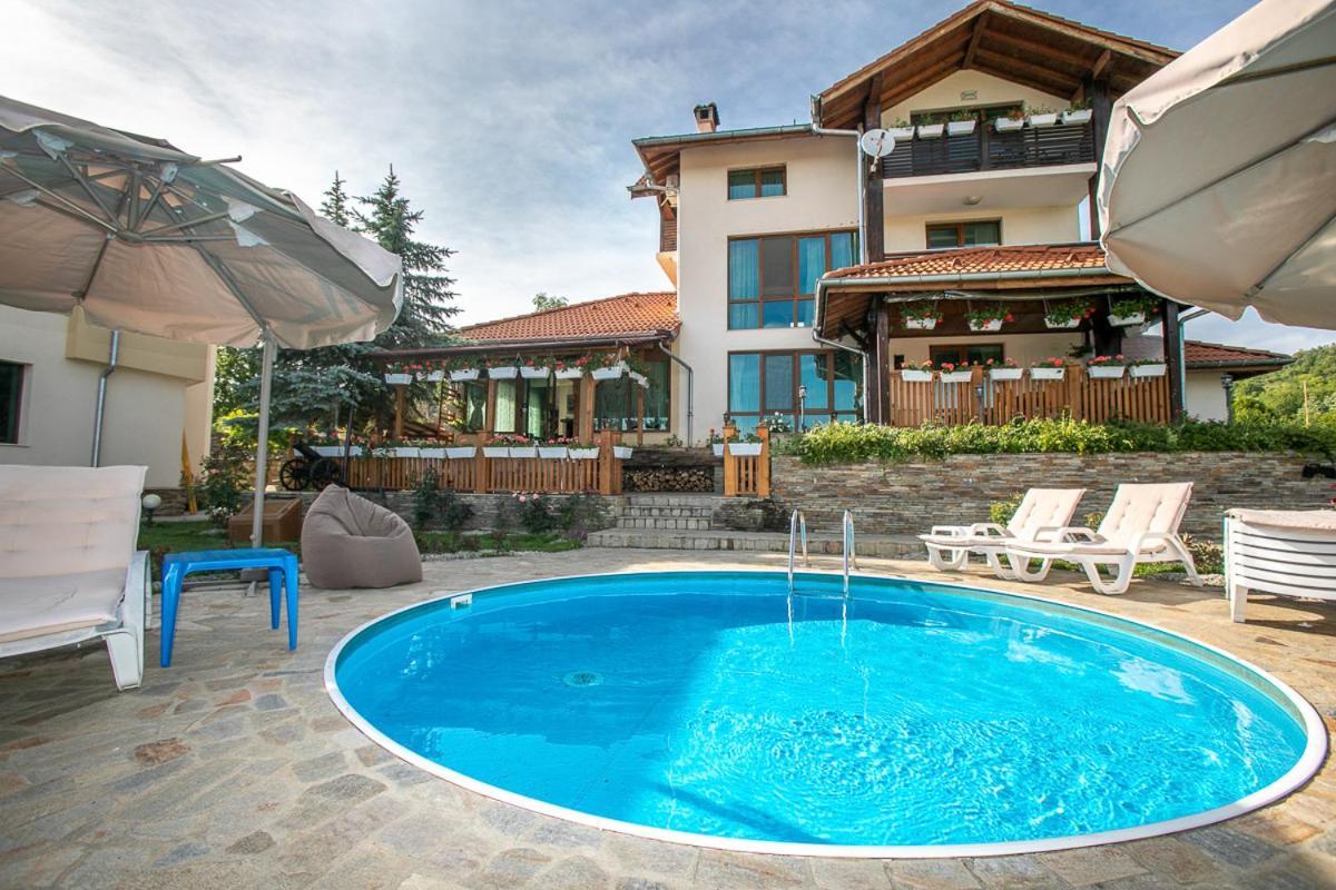 Vila Gardenia Gumoshtnik Exterior foto